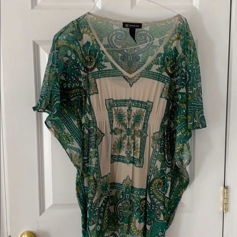 Flowy Green top